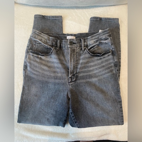 Good American Jeans - Picture 6 of 7